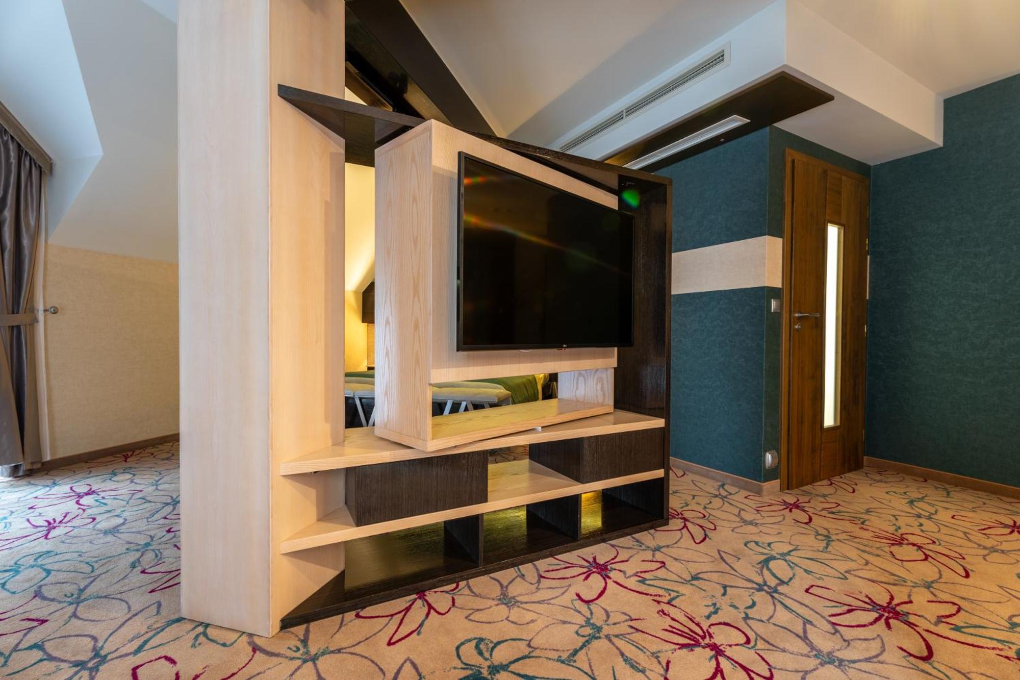 Hotel & Spa Czarny Gron Rzyki Ruang foto